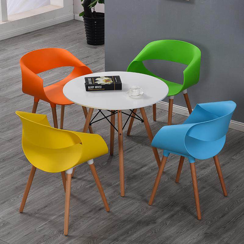北欧伊姆斯小圆桌椅家用简约现代休闲书桌椅会客接待洽谈桌椅组合,鲜花速递/花卉仿真/绿植园艺,割草机/草坪机,淘宝优惠券,粉丝福利购,淘宝优惠卷