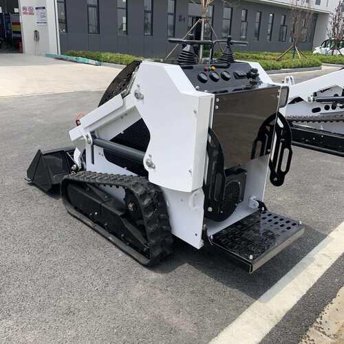 跨境零售三角履带款滑移装载机 EPA欧5认证多用型轮式装载机