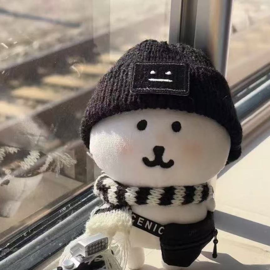 自嘲熊娃衣13cm挂件蓝色毛线帽子围巾可爱冬季娃娃围巾配饰便宜