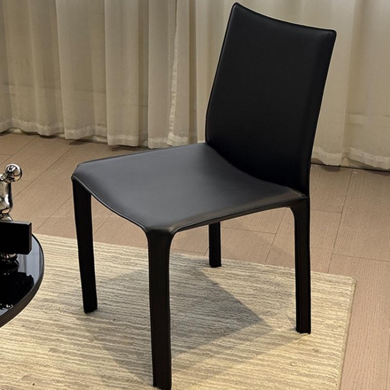 意式马鞍皮餐椅Cassina卡西纳cab412设计师艺术简约家用靠背椅子