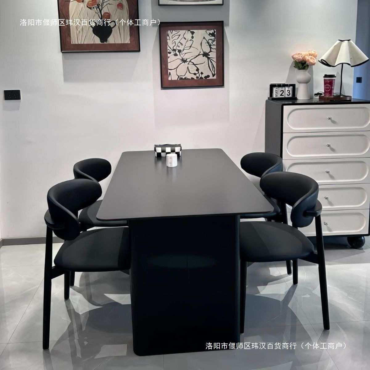 Jmo现代简约黑色岩板餐桌椅组合家用小户型轻奢长方形意式饭桌子