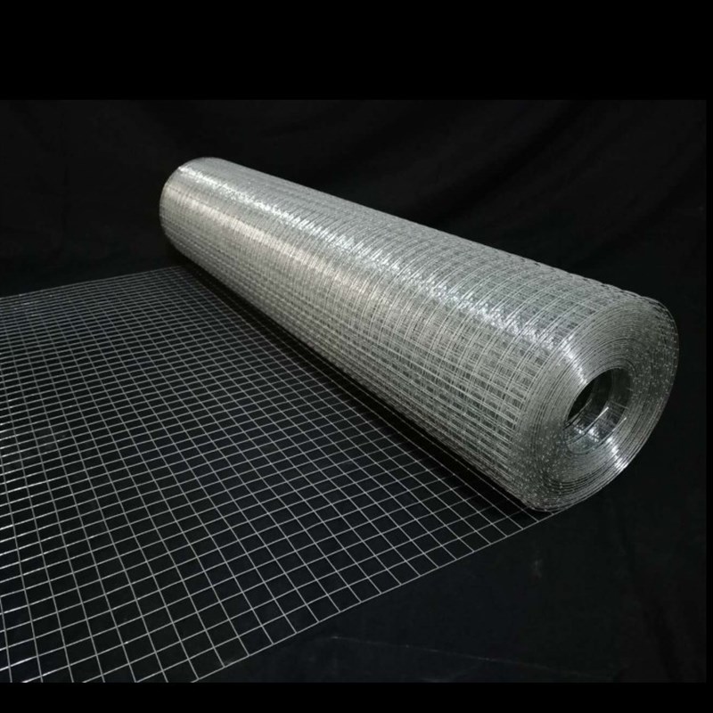 铁丝网围栏鸡鸭鹅兔养殖电焊网防护栏防鼠网片镀锌家用阳台不锈