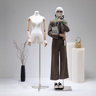 高档韩版小胸锁骨挂件手模特道具女服装店半身人台橱窗展示架全身