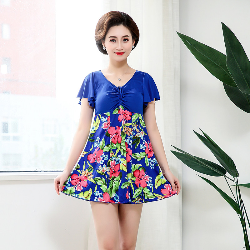 中老年大码分体泳衣女裙式两件套温F泉平角裤保守带袖沙滩游泳装