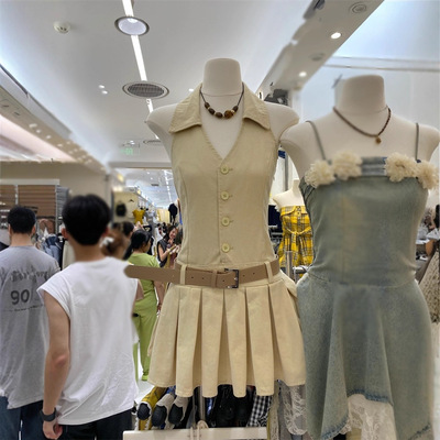 2025夏日辣妹气质挂脖式