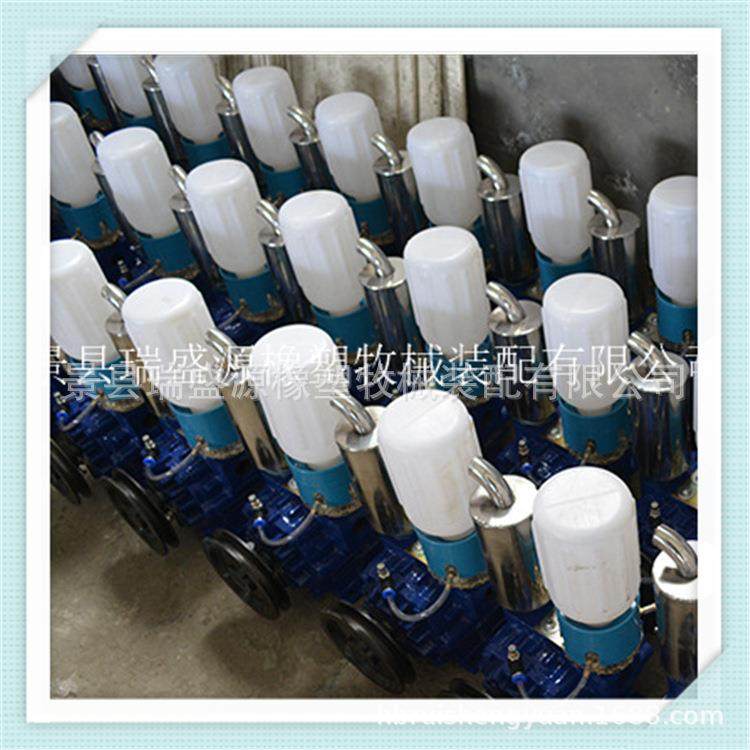 挤奶机配件 挤奶机真空泵 油壶真空泵 挤奶泵 奶牛吸奶器配件