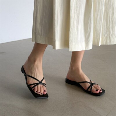 韩国女鞋法式平底夹脚人字拖鞋仙女鞋子外穿度假细带沙滩凉拖凉鞋