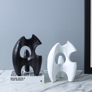 现代北欧极简树脂抽象黑白不规则几何火苗形摆件家居样板间装饰品