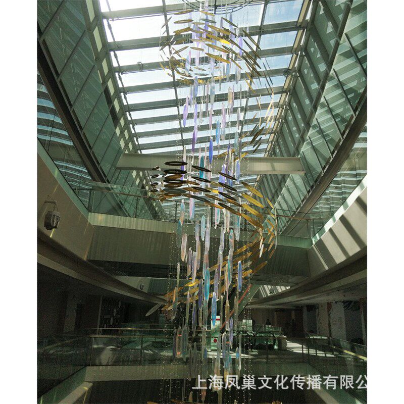 北京国贸中庭吊饰大型美陈装饰开业庆典天井空中吊顶灯光装置工厂