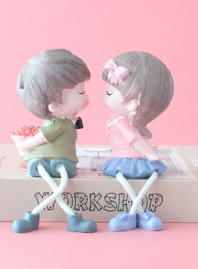 家居装饰婚房f摆设墙壁挂件亲嘴娃娃可爱情侣吊脚娃娃小礼品摆件