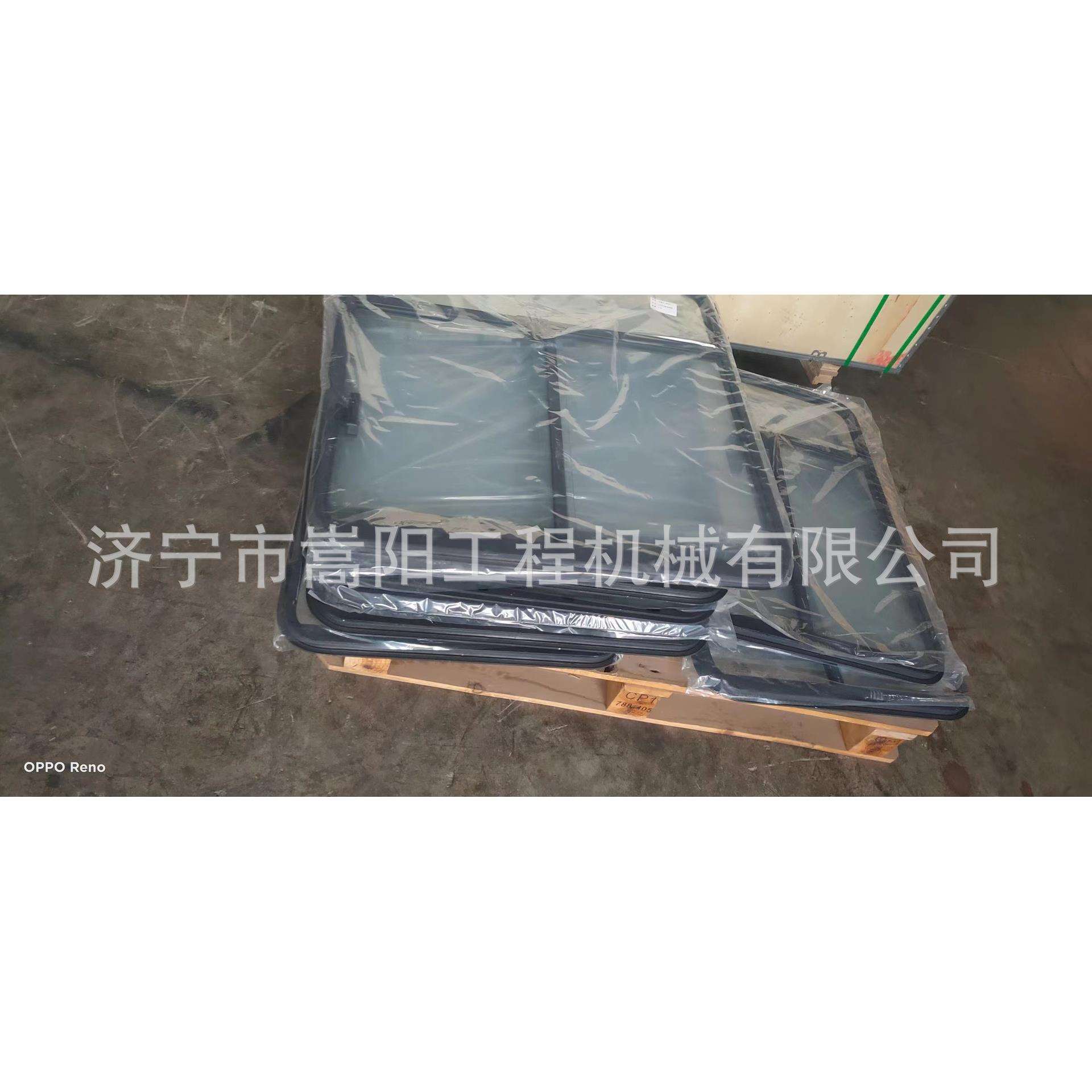 SD16SD22SD32推土机驾驶室玻璃生产厂家