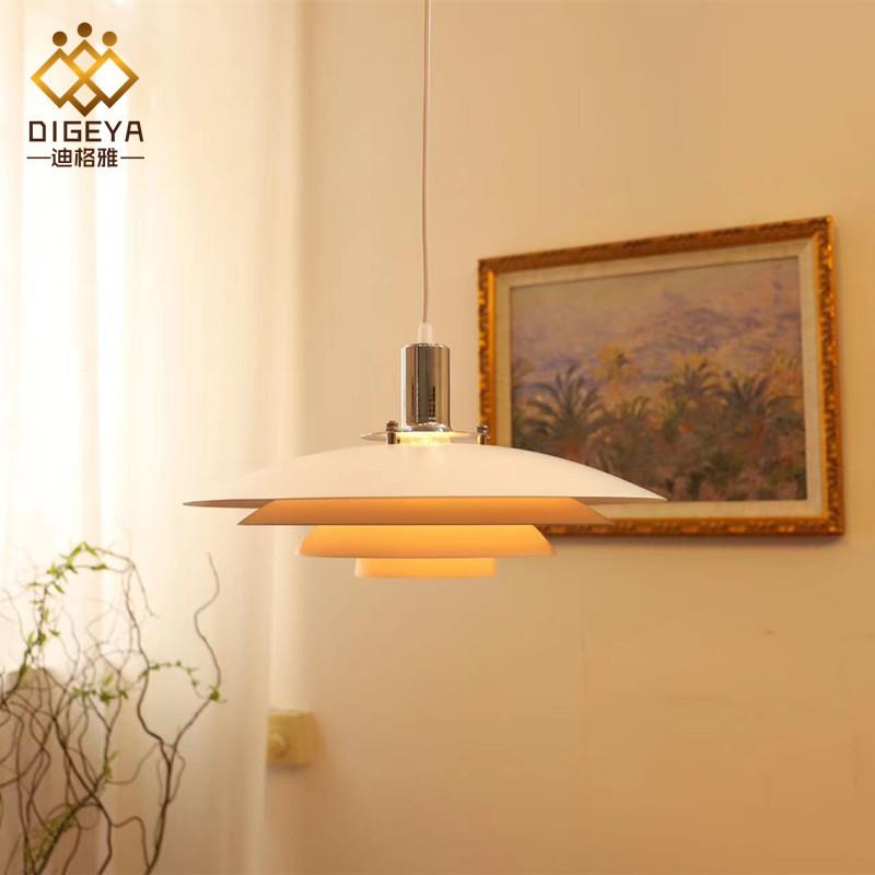 丹麦PH5餐厅灯北欧极简约创意个性三头餐桌吧台铁艺飞碟装饰吊灯