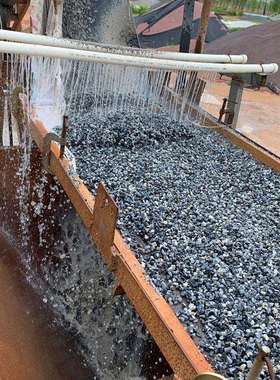 供应水洗灰石子深灰色砾石园林铺路灰石子枯山水造景水磨石灰石子