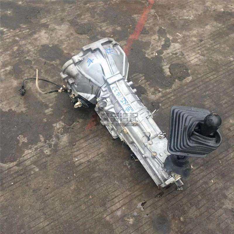 长丰猎豹4rb3黑金刚V31长城H3H5两驱四驱手动变速箱总成