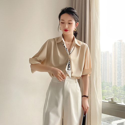 杏色衬衫女中袖夏季n设计感小众高级感职业装气质时尚洋气宽松衬