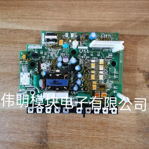 富士LIFT变频器驱动板模块 SA537054-01 LM1-PP 7.5-4 二手拆机