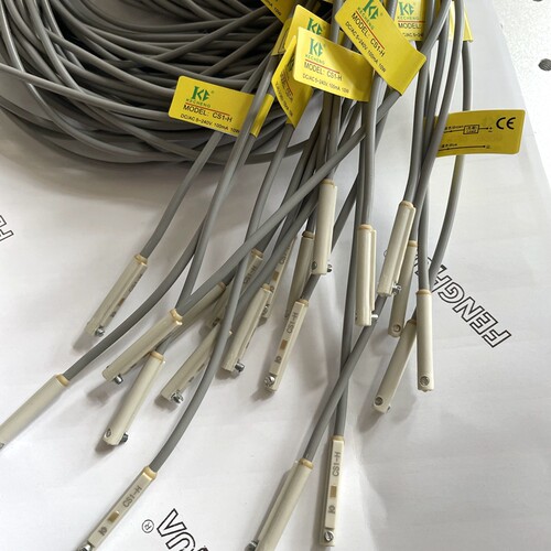 磁性开关CS1-F-U-J-S-A-E-H-G-M-020S10/S16/S20/S25/S32气缸感应