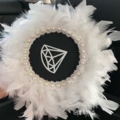 汽车摆件圆形羽毛式 车内品毛毛珍珠时尚 饰款 白色防滑垫梦幻车载装