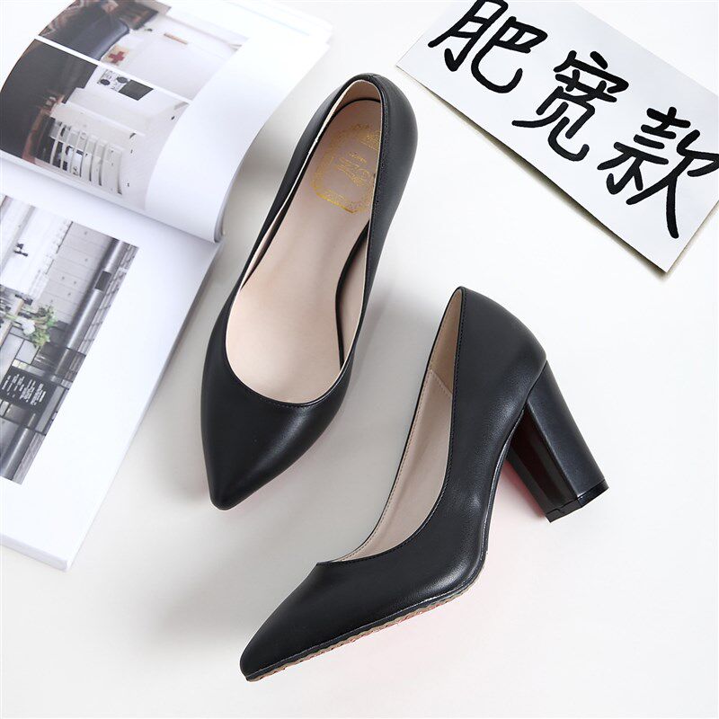 大码女鞋胖脚宽i肥脚粗跟单鞋百搭脚背高女加宽高跟鞋加肥大脚骨