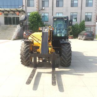 伸缩臂装载机叉装机搬运车建筑工地集装箱装卸座驾式伸装载机厂家