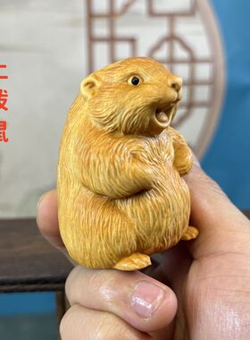 可爱尖叫土拨鼠崖柏木雕桌面摆件