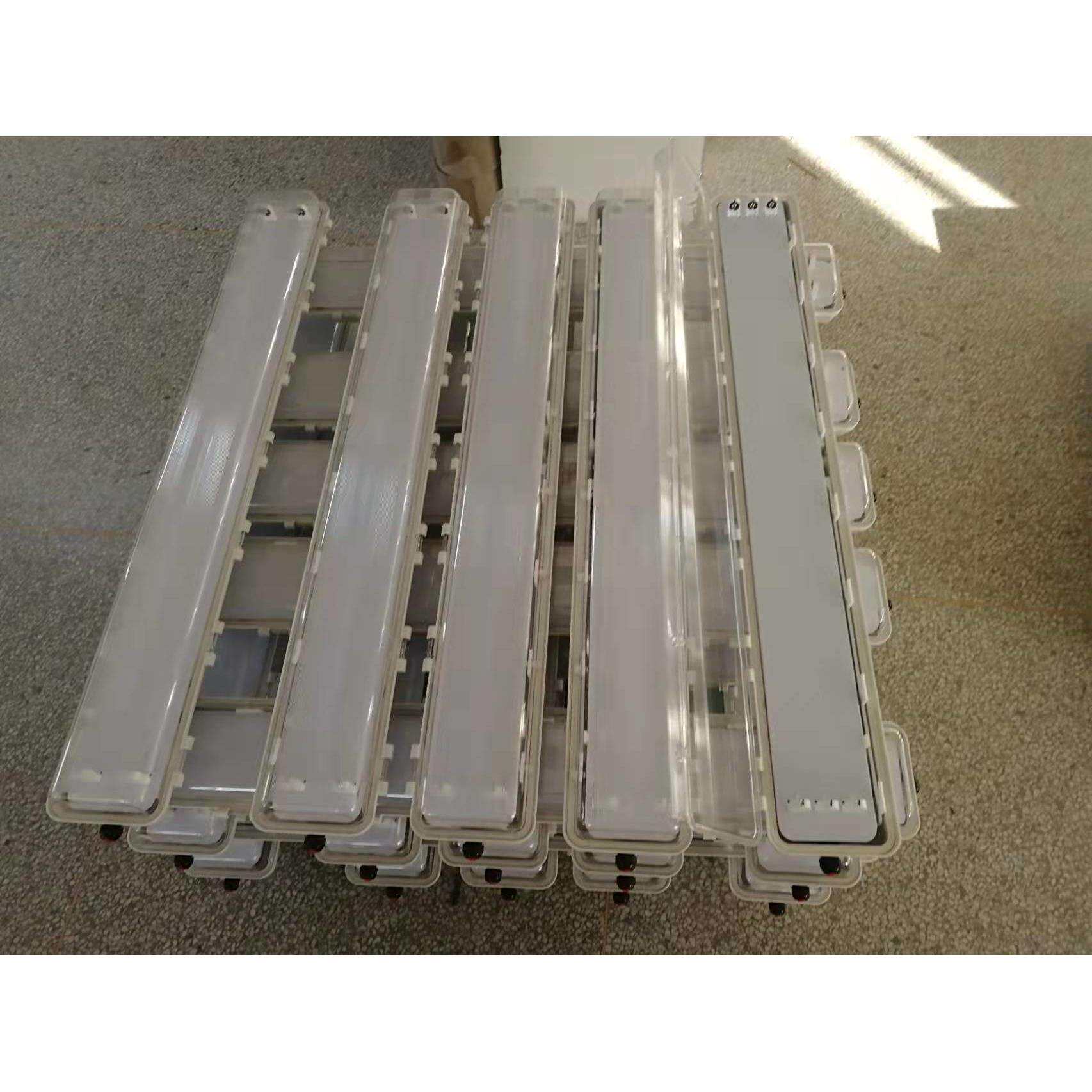 3*30W LED防爆荧光灯 防爆防腐全塑灯 30WLED灯管 3管防爆灯2*30