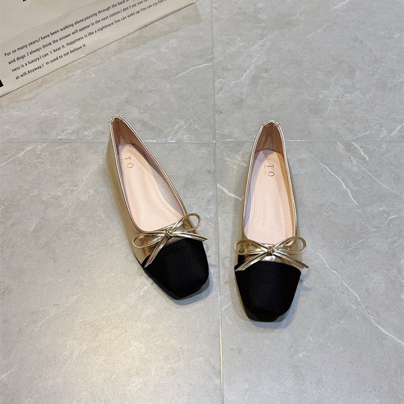 2025夏秋新款法式方头平底单鞋女温柔仙女风银色鞋子女浅口豆豆鞋,女鞋,浅口单鞋,淘宝优惠券,粉丝福利购,淘宝优惠卷