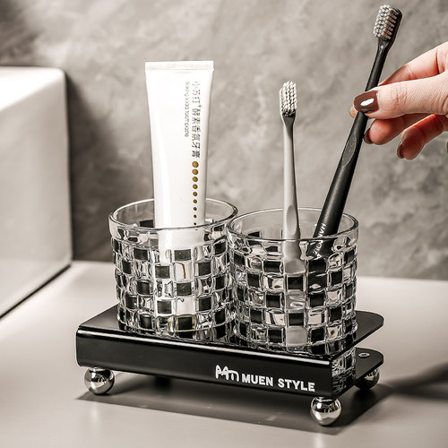 刷牙漱口杯情侣一对高颜值u刷牙的杯子卫生间刷牙杯洗漱套装置物