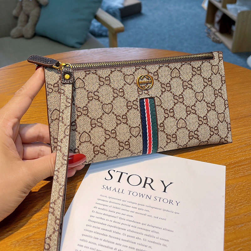 女士手拿包女气质2021新款妈妈零钱包可放手机软皮高级感手腕带夏