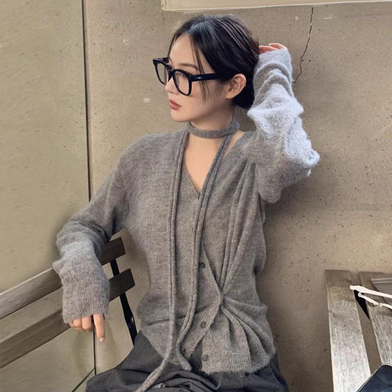 韩国chic春季简约气质V领挂脖C不规则系扣收腰显瘦百搭长袖毛衣女