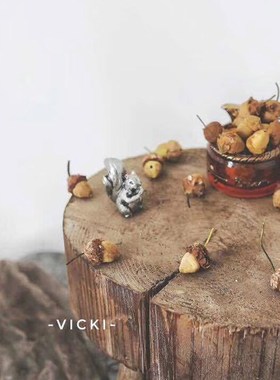 润家家居现货包邮小圆凳裂纹小凳子摆件木质工艺品摄影摆拍道具