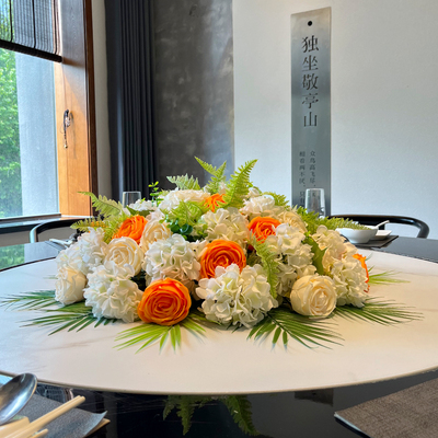 酒店圆形餐桌中间摆花餐厅圆桌桌花宴会装饰花艺会议室桌面摆件花