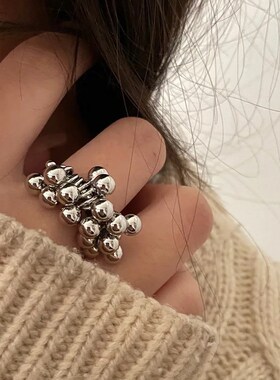 青岛美琳时尚多颗珠珠戒指女小众设计感葡萄串食指戒个性高级手饰