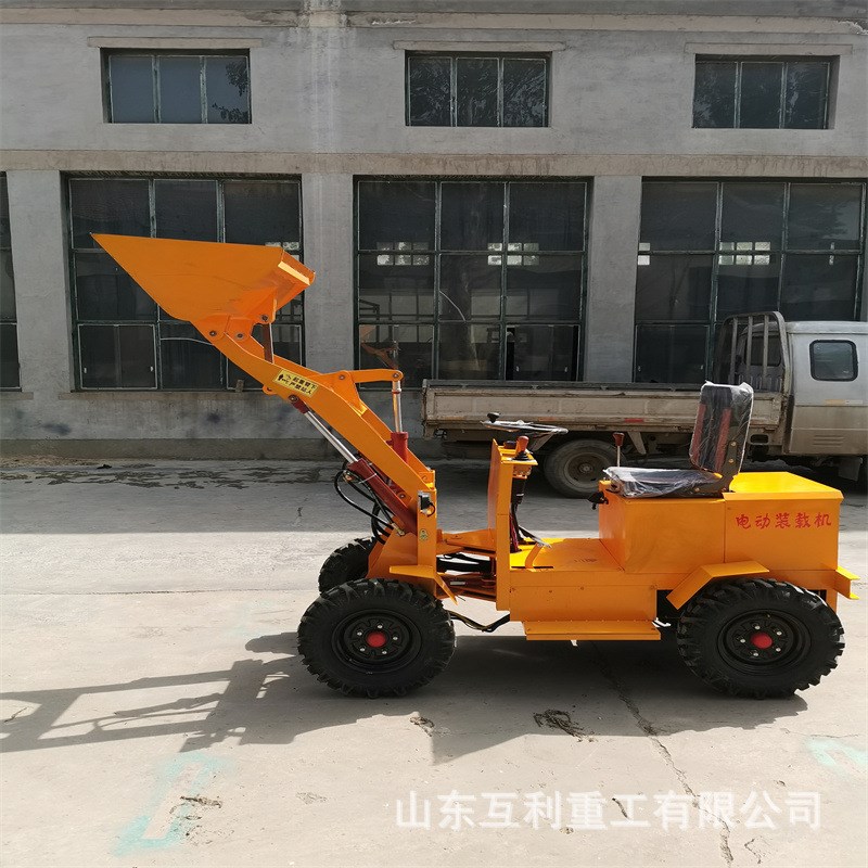 小型四驱电动装载机 农用垃圾场养殖场抓草机 建筑工地装载机