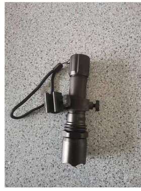 充电式LED手电筒JW7622JW7621JW7620JW7623JW7400JW7500SW2730