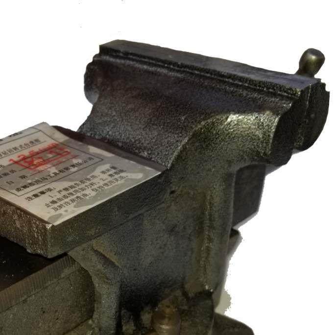 江西南昌 四川川马牌 标准型活动 带沾台虎钳 各种规格