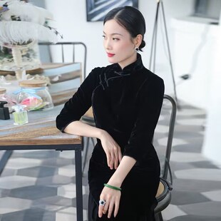 新中式 气质复古年轻款 立领简约连衣裙女 改良旗袍裙秋冬新款 时尚