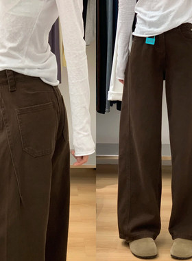 棕色裤子女款弯刀裤梨型身材遮胯直筒牛仔裤大尺码胖mm巨显瘦阔腿