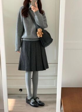 灰色毛呢短裙秋冬新款胖妹妹mm遮胯显瘦半身裙小个子a字百褶中裙