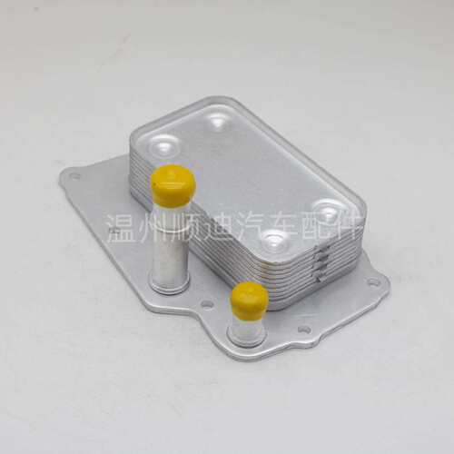 机油冷却器 散热器 oil cooler 6711800265