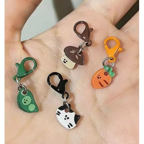 可爱挂饰拉链挂件超萌INS小众亚克力挂件