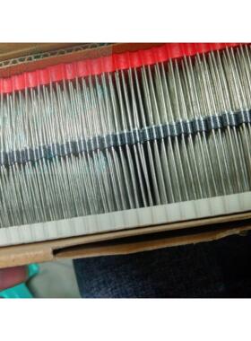 20个3EZ220D5全新3W原装240V 250 270 300直插330V稳压二极体DO15