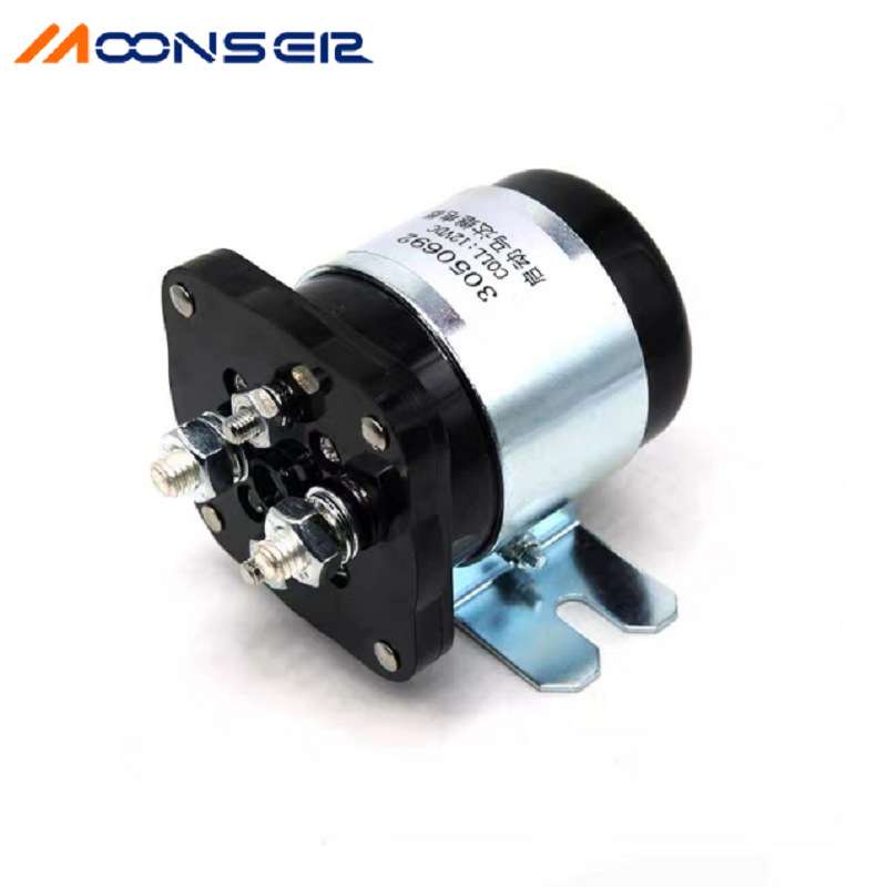 3050692 柴油发动机启动马达继电器发电机起动机直流电磁开关 24V
