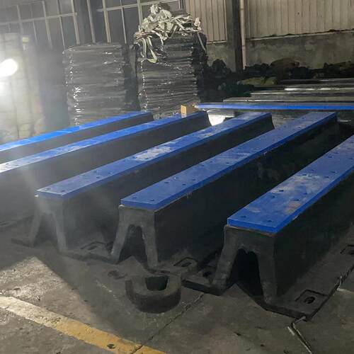 橡胶舷梯护舷 码头 港口 卸货平台防撞专用橡胶条桥墩缓冲垫