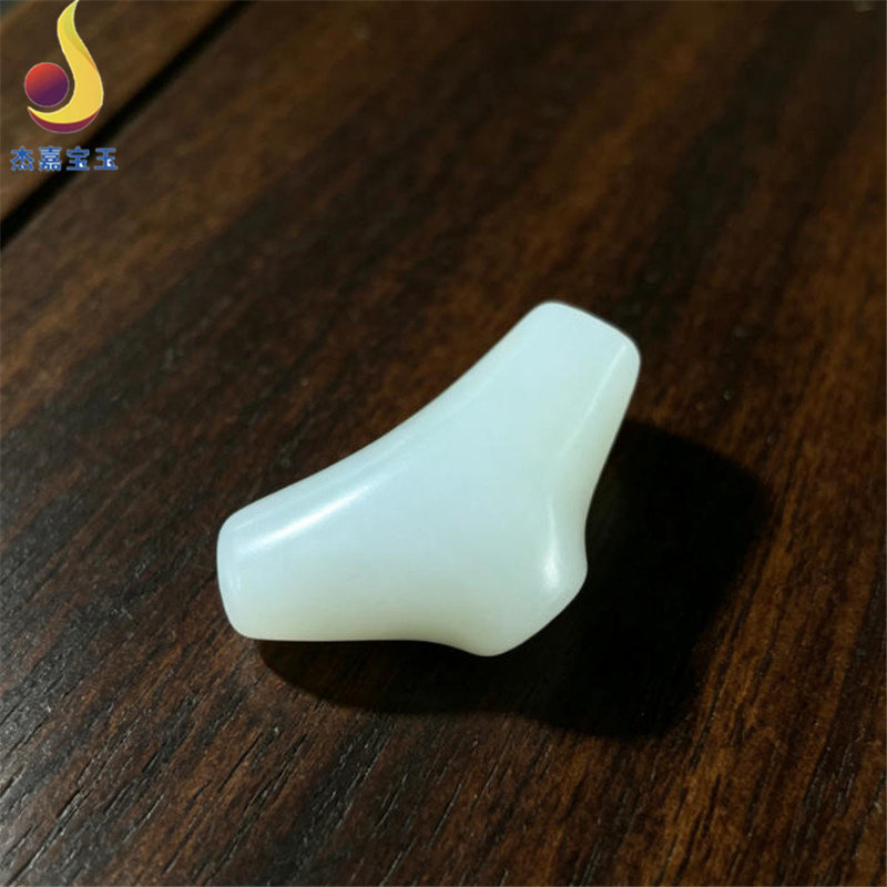 手工制作古玩玉石和田玉雕刻三通吊坠配饰手链配件男女带证书