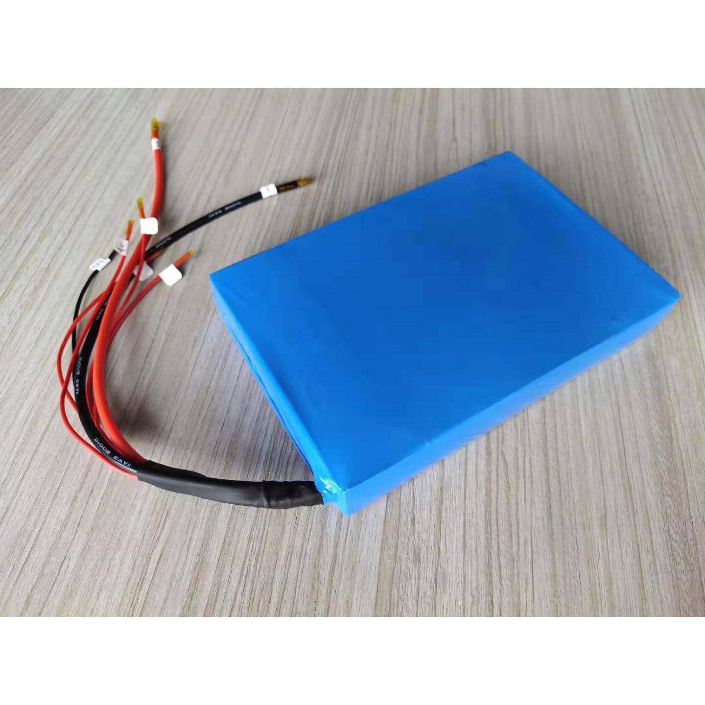 16V5000F低温启动超级电容器车用蓄电池组法拉电容模块