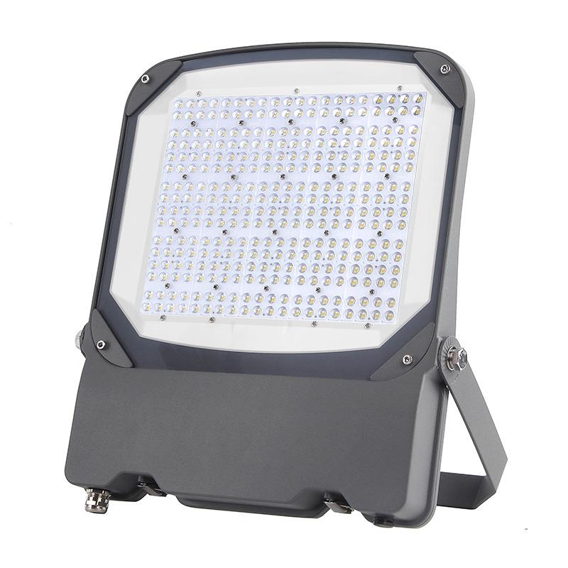 欧规仿飞压铸LED投光灯100W150W200W泛光灯球场灯投射灯广告灯