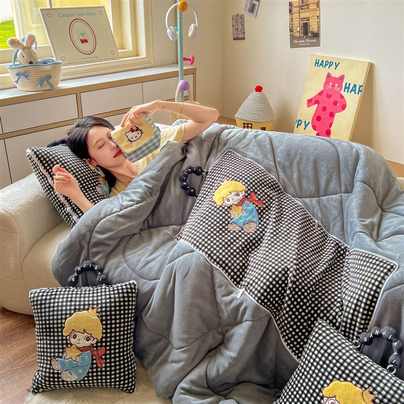 手拎抱枕被d子两用二合一牛奶绒办公室午睡毯子学生宿舍午休枕头