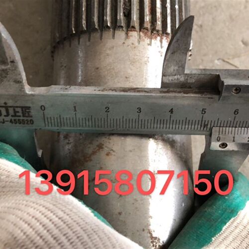 东风轮拖450/550650-704-754-804提升器轴