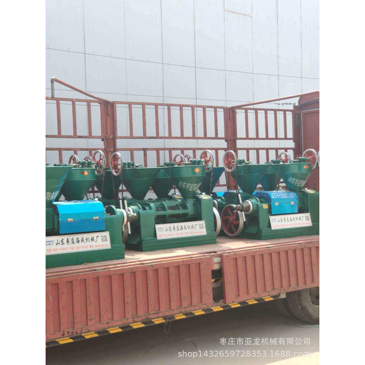 小型榨油机 冷榨榨油机厂家低温冷榨榨油机,冷榨油设备大豆轧油机